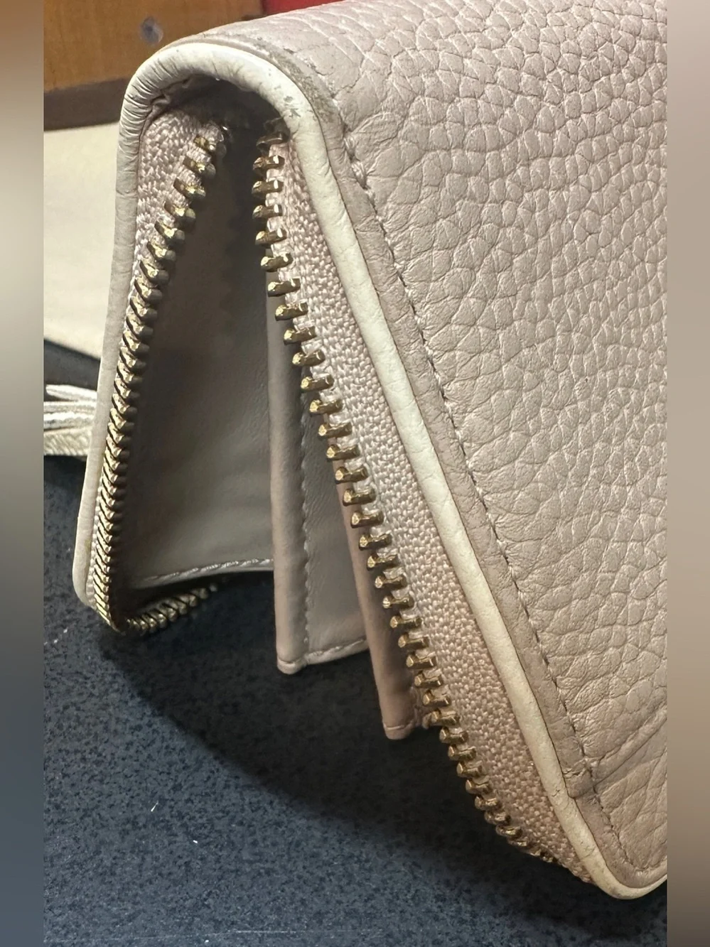 Kate Spade Zip Around Tan/Cream Wallet Tassel Accent Lots of Storage